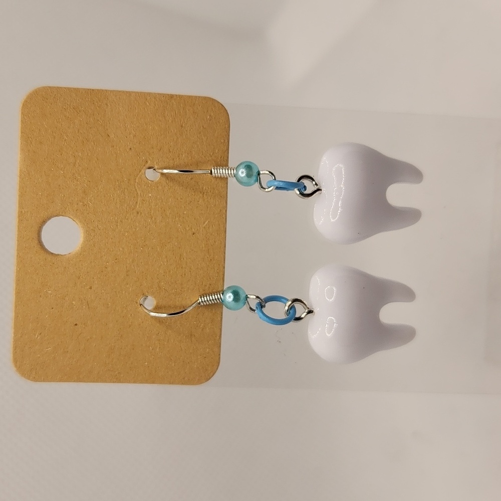 Teeth Earrings - Picture 1 of 2